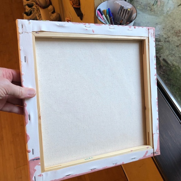 Acrylic Pour Feather Painting - Picture 4 of 6